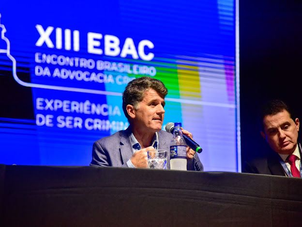 El investigador Gabriel Ignacio Anitua participó la conferencia inaugural del XIII Encuentro de la ABOGACÍA penal brasileña